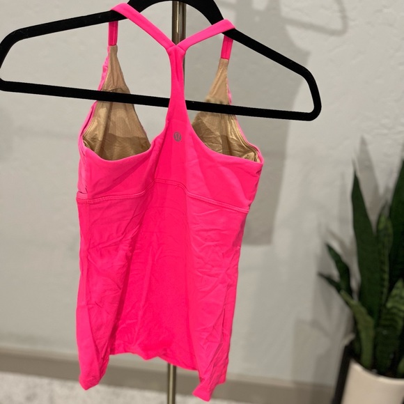 Lululemon Tank Top | Bright Pink | Size 4 | Vintage Lululemon in Good Quality - Picture 5 of 5